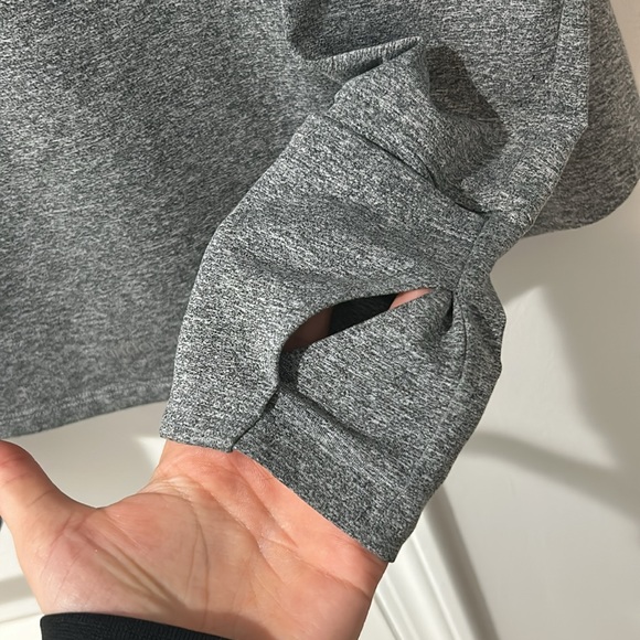 Under Armour, cold gear, size medium - Picture 5 of 5